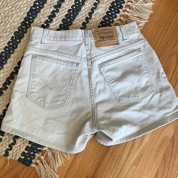 Levi Khaki Button Fly Long Shorts - Picture 4 of 9